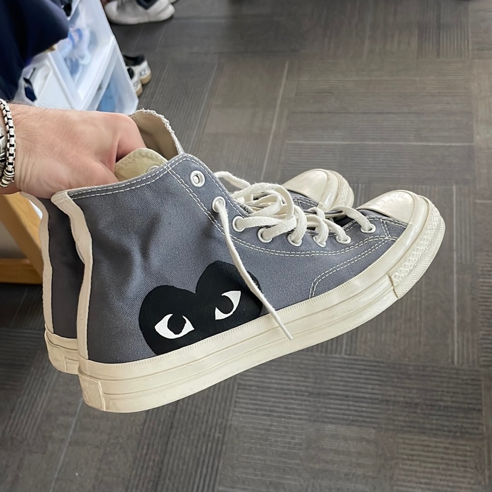 Very lightly worn CDG converse